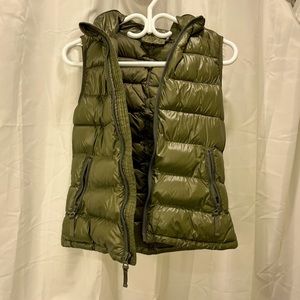 SOLD gap puffer vest faux fur hood green khaki y2k gorpcore athleisure zipper